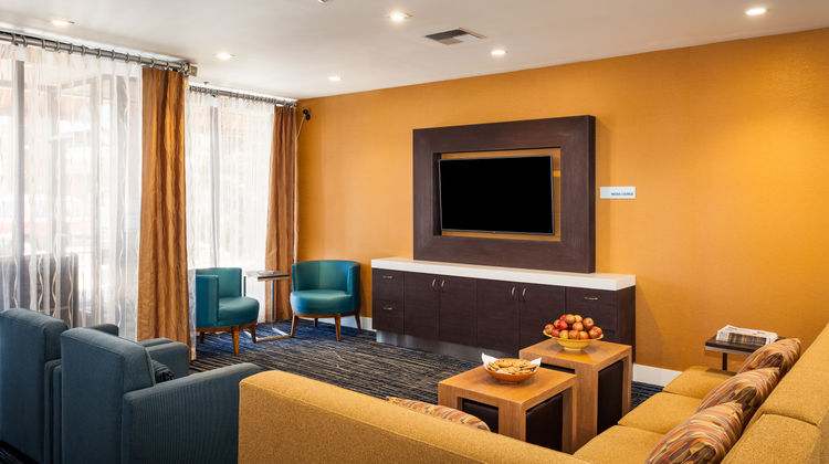 Holiday Inn Express At Monterey Bay Lobby