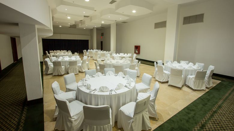 <b>Holiday Inn Express Nuevo Laredo Ballroom</b>. Images powered by <a href="https://www.leonardoworldwide.com/" title="Leonardo Worldwide" target="_blank">Leonardo</a>.