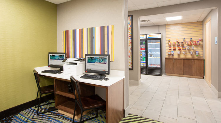 Holiday Inn Express Other