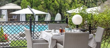 Fairlawns Boutique Hotel and Spa Exterior