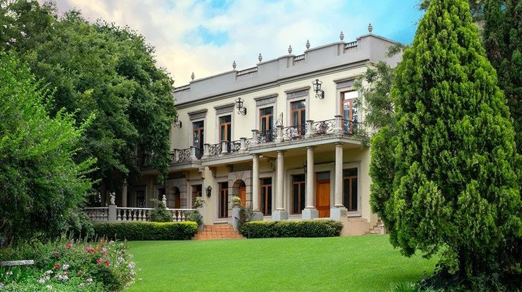 Fairlawns Boutique Hotel and Spa Exterior