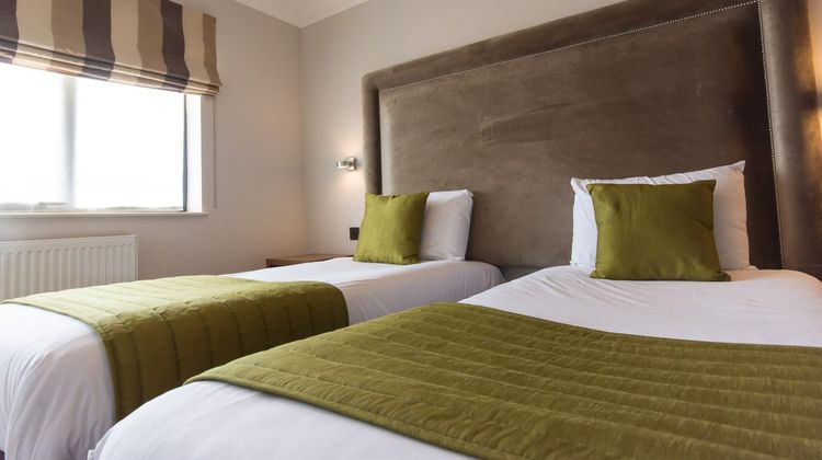 Dukes Head Hotel Room