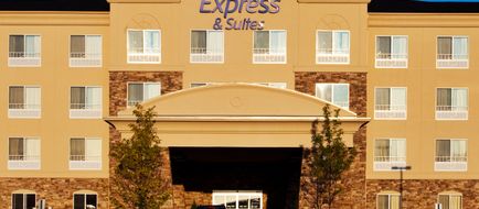 Holiday Inn Express Hotel & Suites Exterior