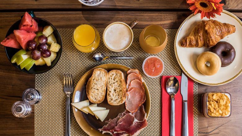 <b>NYX Hotel Madrid by Leonardo Hotels Restaurant</b>. Images powered by <a href="https://www.leonardoworldwide.com/" title="Leonardo Worldwide" target="_blank">Leonardo</a>.
