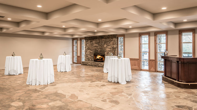 Crowne Plaza Resort Asheville Restaurant