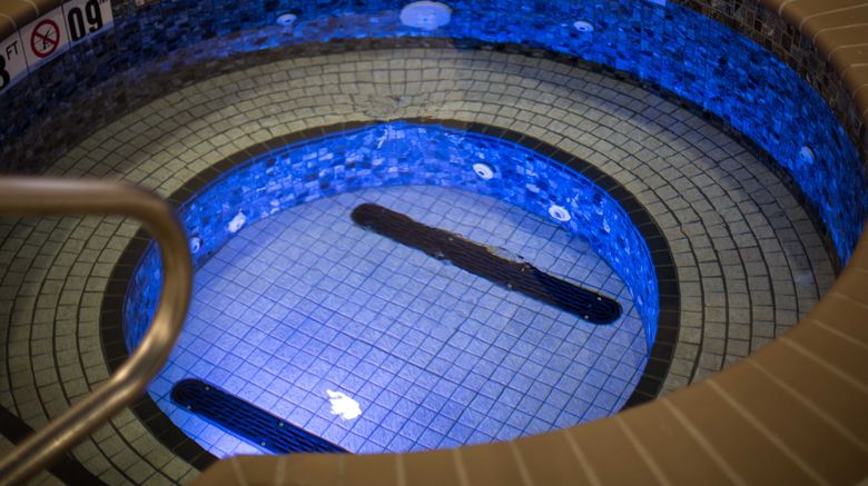 <b>Holiday Inn Express Hotel & Stes SE I-35 Pool</b>. Images powered by <a href="https://www.leonardoworldwide.com/" title="Leonardo Worldwide" target="_blank">Leonardo</a>.