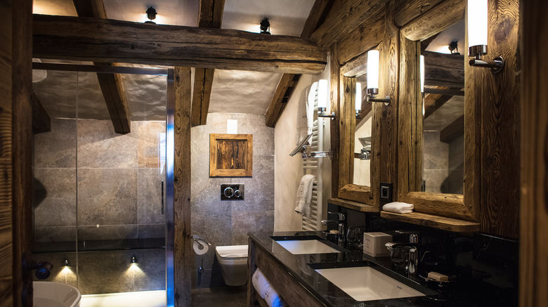 <b>La Bouitte Hotel Suite</b>. Images powered by <a href="https://www.leonardoworldwide.com/" title="Leonardo Worldwide" target="_blank">Leonardo</a>.