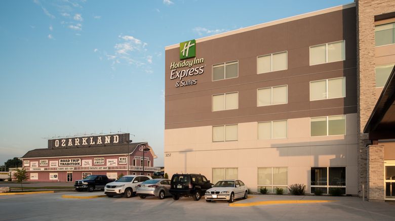 <b>Holiday Inn Express/Suites Kingdom City Other</b>. Images powered by <a href="https://www.leonardoworldwide.com/" title="Leonardo Worldwide" target="_blank">Leonardo</a>.