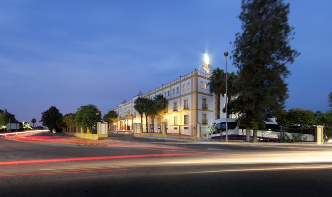 Exe Gran Hotel Solucar Exterior