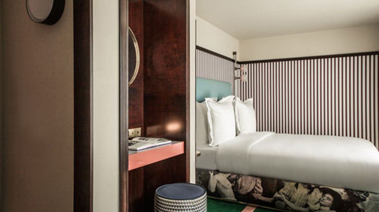 <b>Hotel du Rond-Point des Champs Elysees Room</b>. Images powered by <a href="https://www.leonardoworldwide.com/" title="Leonardo Worldwide" target="_blank">Leonardo</a>.
