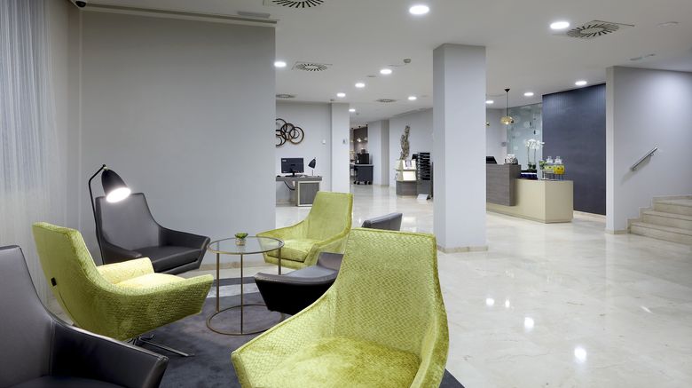 <b>Exe Zaragoza World Trade Center Lobby</b>. Images powered by <a href="https://www.leonardoworldwide.com/" title="Leonardo Worldwide" target="_blank">Leonardo</a>.