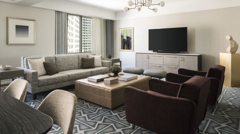 <b>Four Seasons Hotel San Francisco Lobby</b>. Images powered by <a href="https://www.leonardoworldwide.com/" title="Leonardo Worldwide" target="_blank">Leonardo</a>.