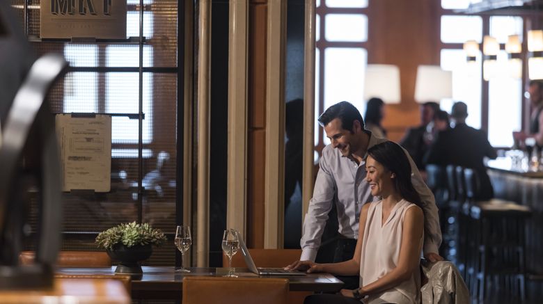 <b>Four Seasons Hotel San Francisco Lobby</b>. Images powered by <a href="https://www.leonardoworldwide.com/" title="Leonardo Worldwide" target="_blank">Leonardo</a>.