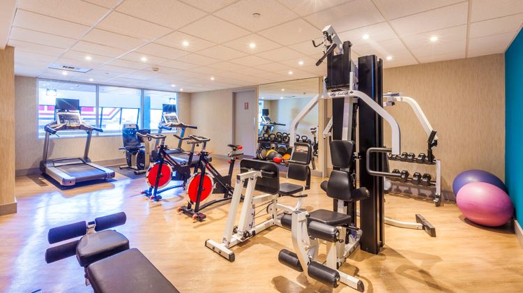 Holiday Inn Express Hotel & Suites Health Club
