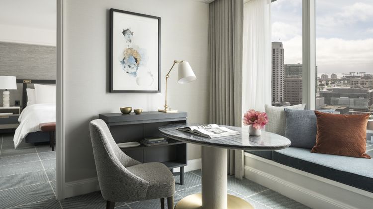 Four Seasons Hotel San Francisco Suite