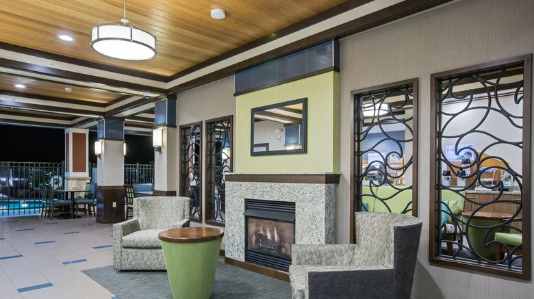 <b>Holiday Inn Express Hotel & Suites Exterior</b>. Images powered by <a href="https://www.leonardoworldwide.com/" title="Leonardo Worldwide" target="_blank">Leonardo</a>.