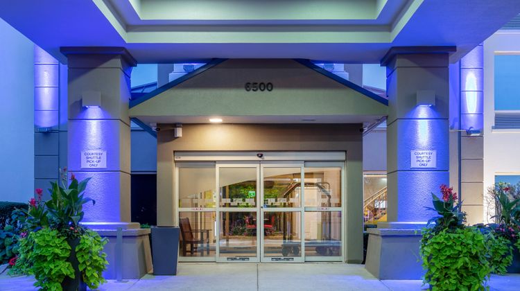 Holiday Inn Express Chicago/Midway Airpo Exterior