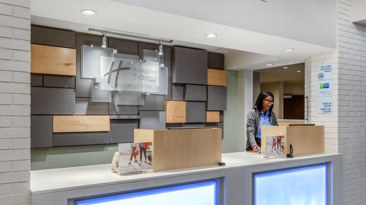 Holiday Inn Express Chicago/Midway Airpo Lobby