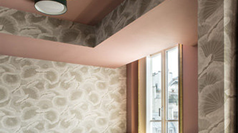 <b>Hotel du Rond-Point des Champs Elysees Room</b>. Images powered by <a href="https://www.leonardoworldwide.com/" title="Leonardo Worldwide" target="_blank">Leonardo</a>.