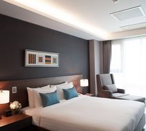 Fraser Place Central Seoul Room
