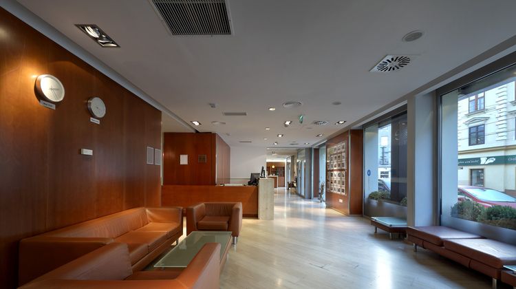 Exe Vienna Hotel Lobby