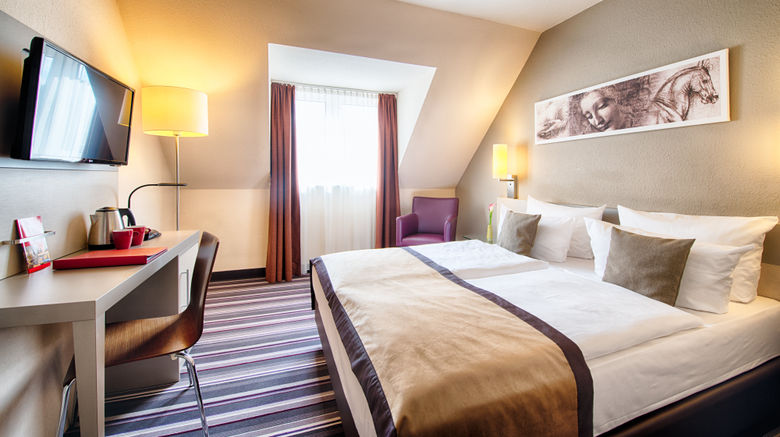 <b>Leonardo Hotel Mannheim-Ladenburg Room</b>. Images powered by <a href="https://www.leonardoworldwide.com/" title="Leonardo Worldwide" target="_blank">Leonardo</a>.