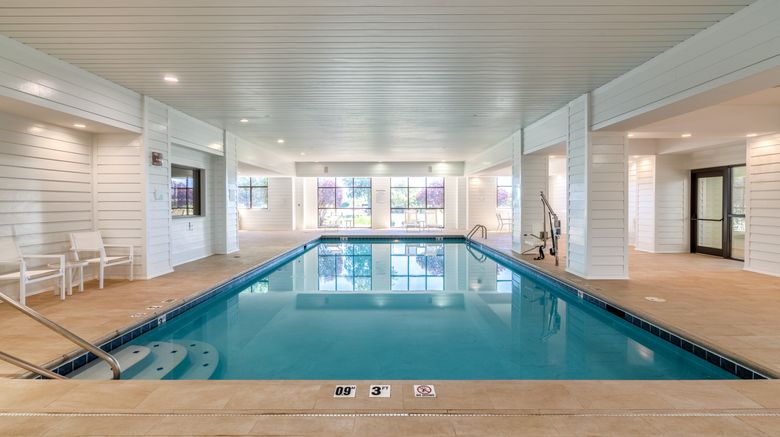 <b>Holiday Inn at Roberts Centre Pool</b>. Images powered by <a href="https://www.leonardoworldwide.com/" title="Leonardo Worldwide" target="_blank">Leonardo</a>.