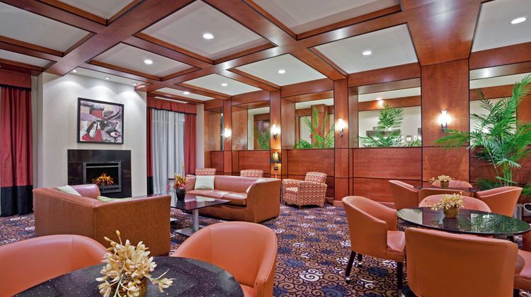 Holiday Inn Lobby