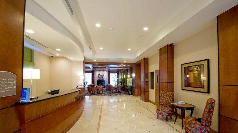 <b>Holiday Inn Lobby</b>. Images powered by <a href="https://www.leonardoworldwide.com/" title="Leonardo Worldwide" target="_blank">Leonardo</a>.