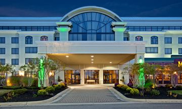 Holiday Inn at Roberts Centre