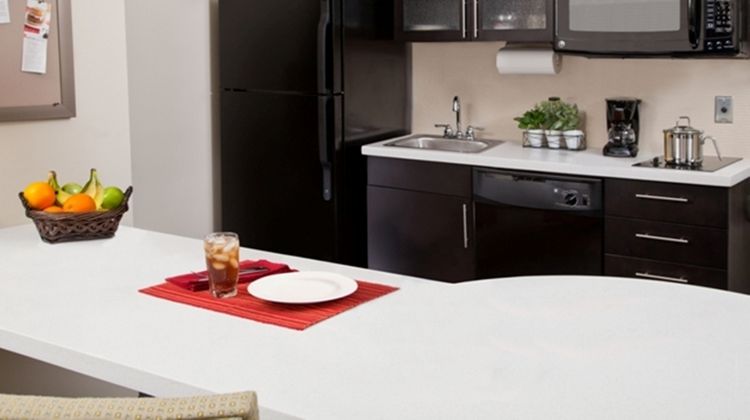 Candlewood Suites Vestal-Binghamton Room
