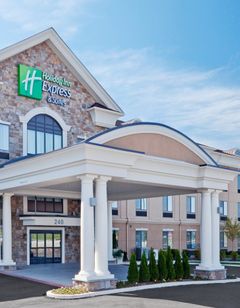 Holiday Inn Express Hotel & Suites