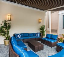 Holiday Inn Hasbrouck Heights Meadowland Lobby