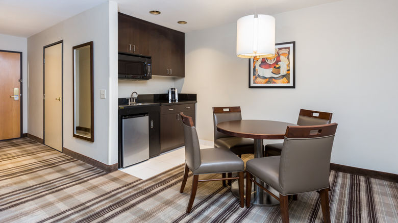 <b>Holiday Inn Express San Diego-Sea World Suite</b>. Images powered by <a href="https://www.leonardoworldwide.com/" title="Leonardo Worldwide" target="_blank">Leonardo</a>.