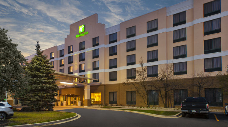 Holiday Inn Bolingbrook Exterior