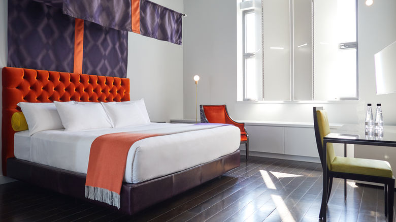 <b>Hotel St. Paul, Montreal, a Design Hotel Room</b>. Images powered by <a href="https://www.leonardoworldwide.com/" title="Leonardo Worldwide" target="_blank">Leonardo</a>.