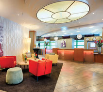Leonardo Hotel Mannheim City Center Lobby