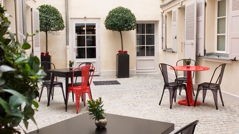 <b>Hotel Saint Dominique Exterior</b>. Images powered by <a href="https://www.leonardoworldwide.com/" title="Leonardo Worldwide" target="_blank">Leonardo</a>.