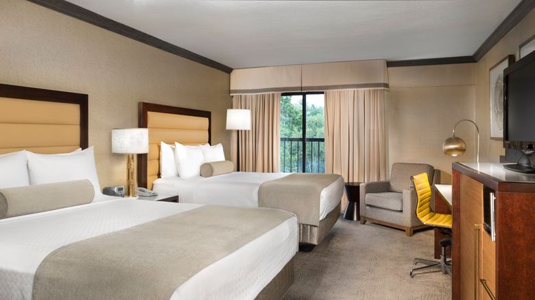 <b>Crowne Plaza Resort Asheville Room</b>. Images powered by <a href="https://www.leonardoworldwide.com/" title="Leonardo Worldwide" target="_blank">Leonardo</a>.