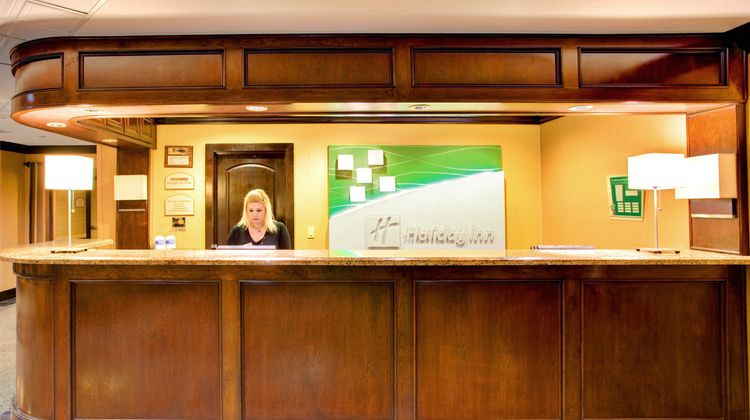 Holiday Inn Express La Mesa Exterior