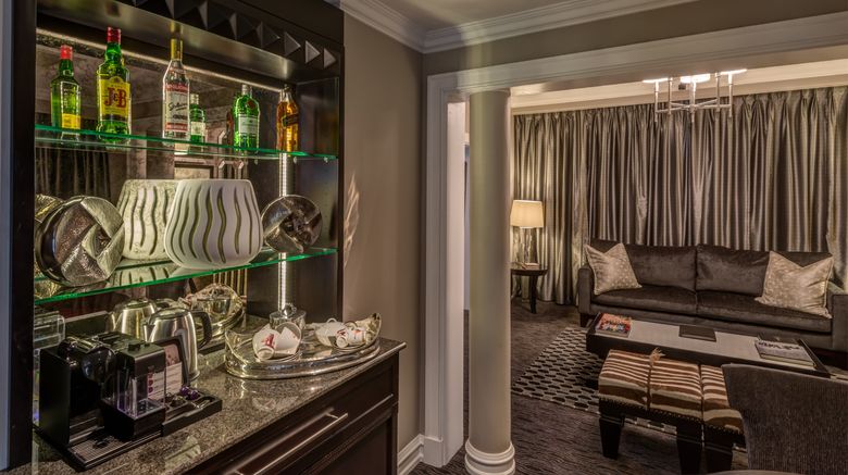 <b>InterContinental O.R.Tambo Airport Hotel Suite</b>. Images powered by <a href="https://www.leonardoworldwide.com/" title="Leonardo Worldwide" target="_blank">Leonardo</a>.