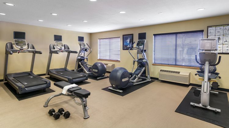 Holiday Inn Express Hotel & Suites Health Club