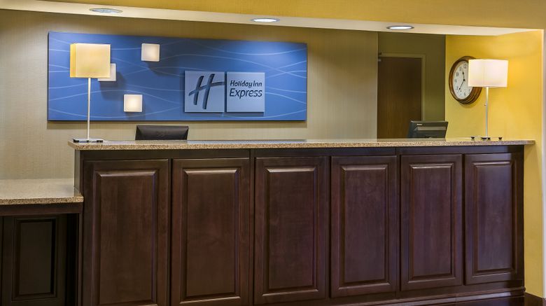 <b>Holiday Inn Express Hotel & Suites Lobby</b>. Images powered by <a href="https://www.leonardoworldwide.com/" title="Leonardo Worldwide" target="_blank">Leonardo</a>.