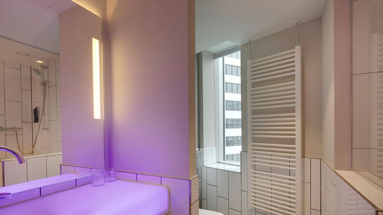 <b>Holiday Inn Hamburg - City Nord Room</b>. Images powered by <a href="https://leonardo.com/" title="Leonardo Worldwide" target="_blank">Leonardo</a>.