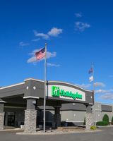 Holiday Inn Fargo