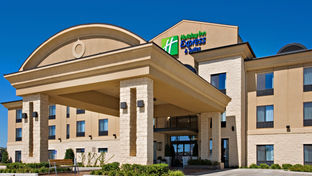 Holiday Inn Express Hotel & Suites