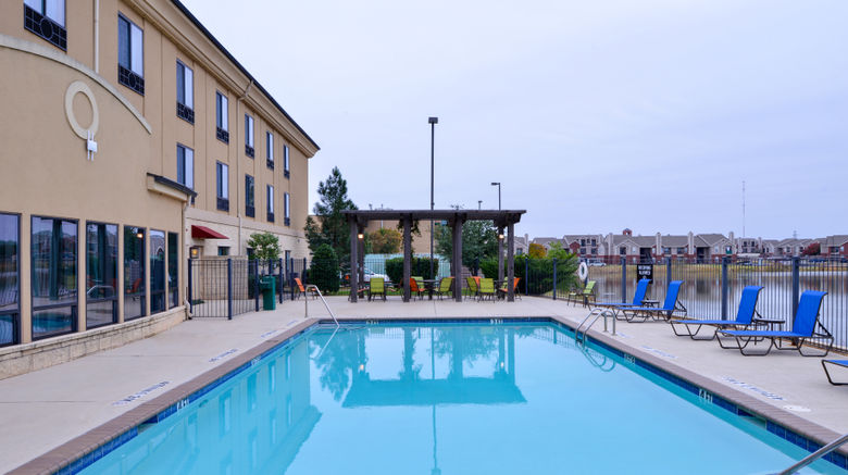 <b>Holiday Inn Express Hotel & Suites Pool</b>. Images powered by <a href="https://www.leonardoworldwide.com/" title="Leonardo Worldwide" target="_blank">Leonardo</a>.