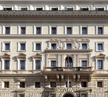 Exe International Palace Exterior