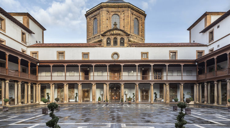 Eurostars Hotel de la Reconquista Exterior