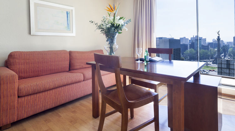 Exe Suites San Marino Room